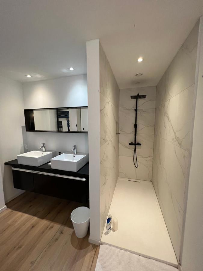 Charmant Appartement Au Look Design Mons Esterno foto