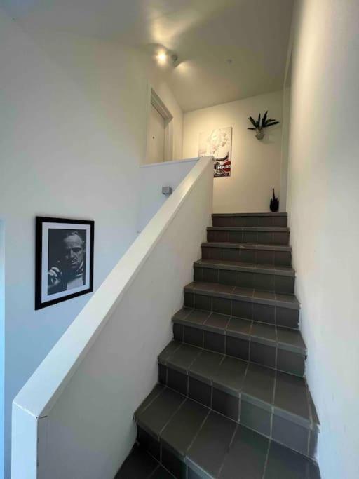 Charmant Appartement Au Look Design Mons Esterno foto