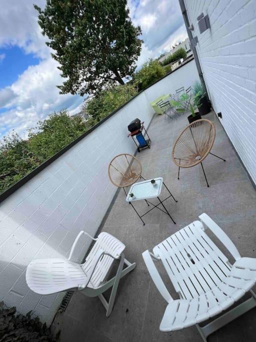 Charmant Appartement Au Look Design Mons Esterno foto